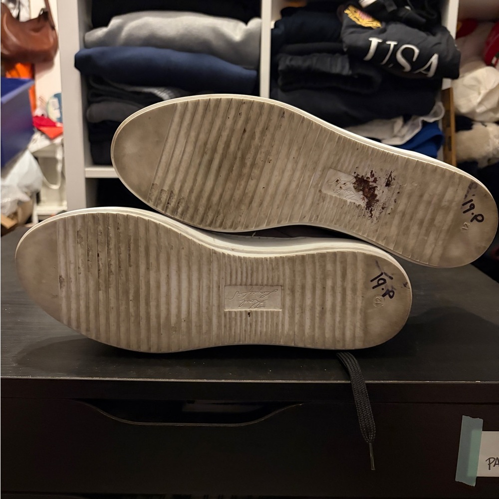 Karl Lagerfeld grey suede leather sneakers / shoes - Picture 10 of 12